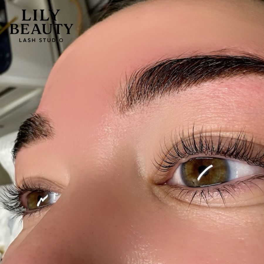 Trendy Eyelashes Extention